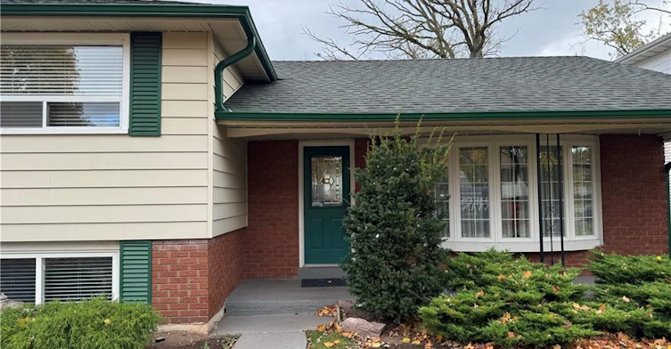 5440 Windermere Drive, Burlington, ON, L7L 3M5 - 2