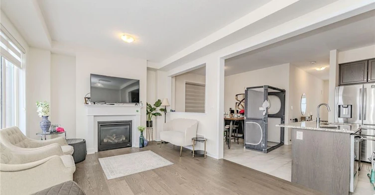 12 Toffee Trail, Hamilton, ON, L8J 0M2 - 5