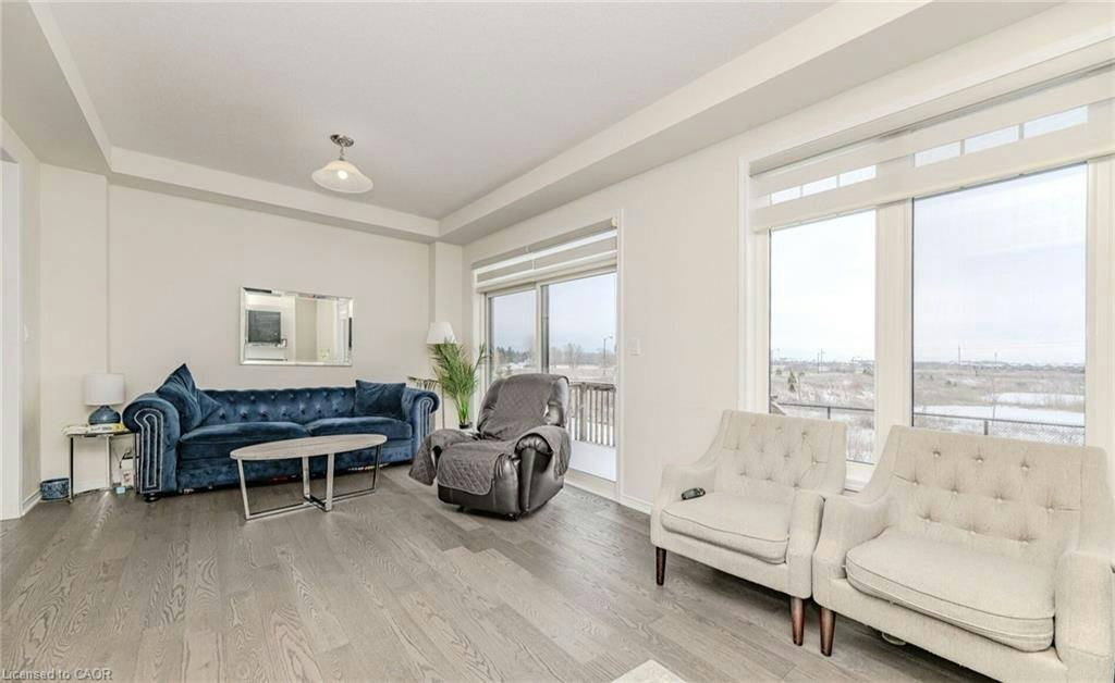 12 Toffee Trail, Hamilton, ON, L8J 0M2 - 4