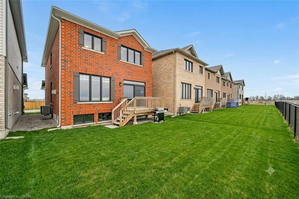 12 Toffee Trail, Hamilton, ON, L8J 0M2 - 13