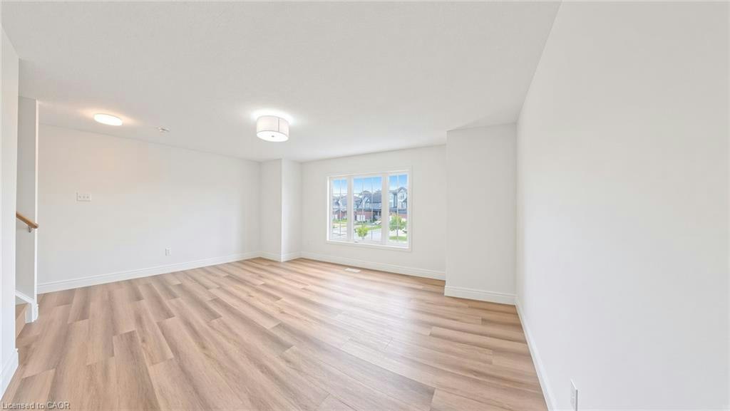 250 Parkvale Drive, Kitchener, ON, N2R 1Y8 - 26