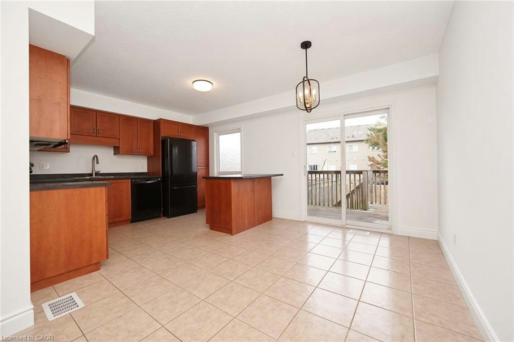 250 Parkvale Drive, Kitchener, ON, N2R 1Y8 - 11