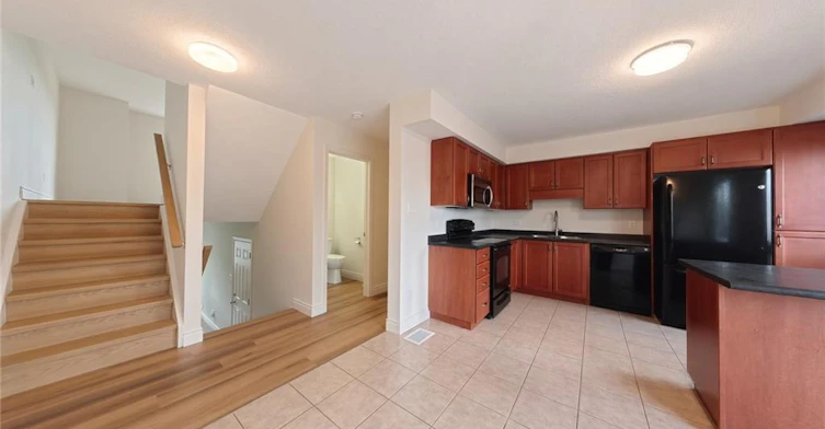 250 Parkvale Drive, Kitchener, ON, N2R 1Y8 - 7