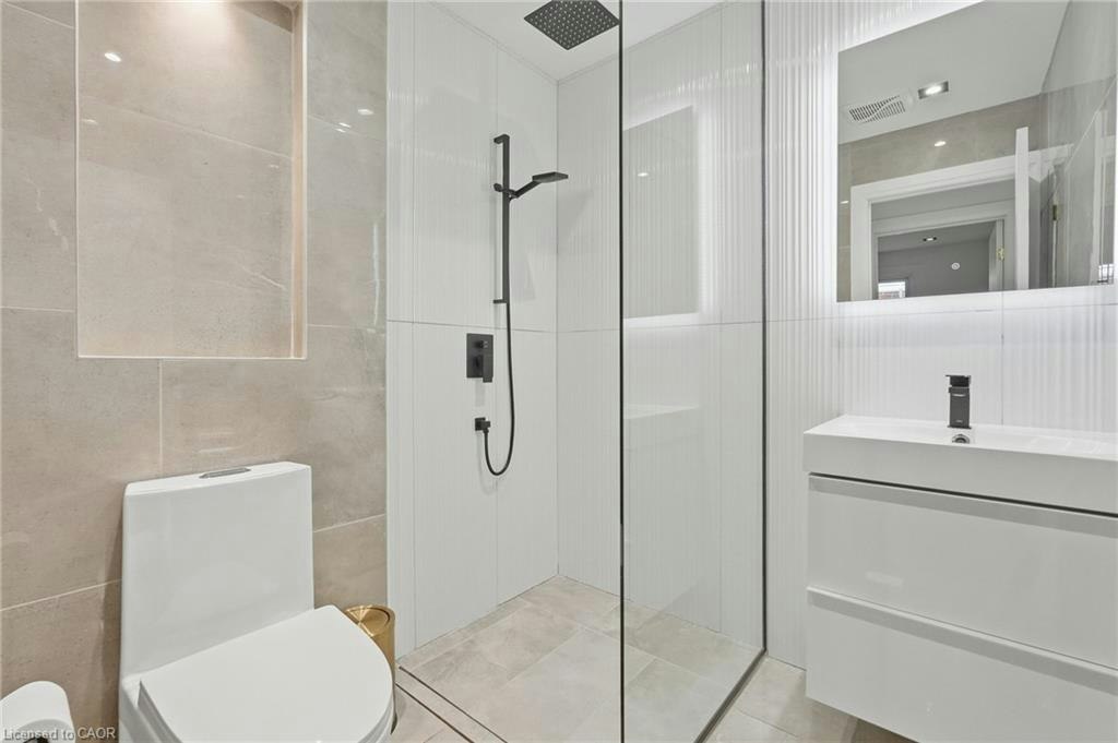9 Donlea Drive, Hamilton, ON, L8T 1K4 - 20