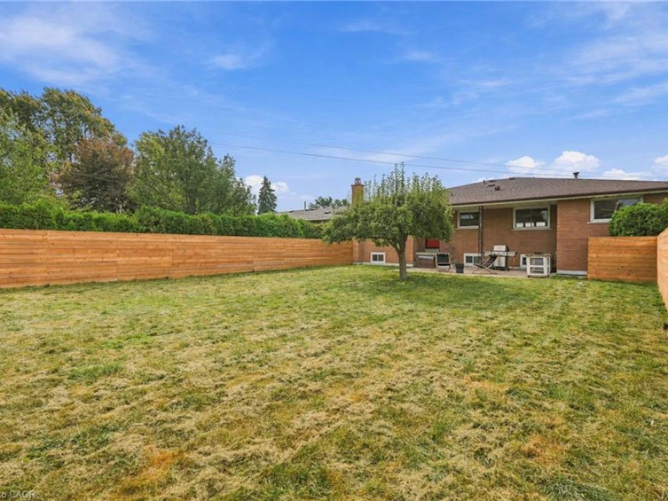 9 Donlea Drive, Hamilton, ON, L8T 1K4 - 45