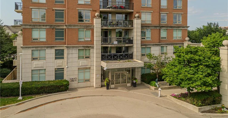 709-2325 Central Park Drive, Oakville, ON, L6H 0E2 - 4