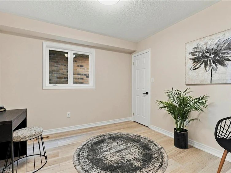 123 Skinner Road, Hamilton, ON, L8B 0R4 - 22