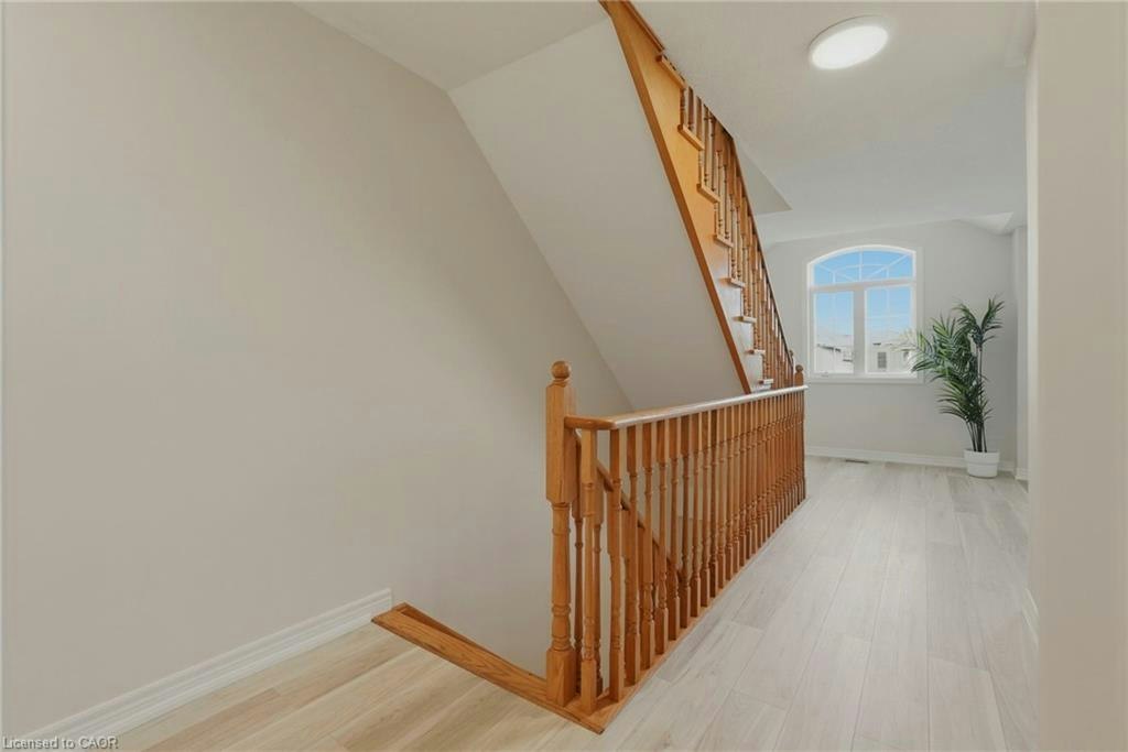 123 Skinner Road, Hamilton, ON, L8B 0R4 - 16
