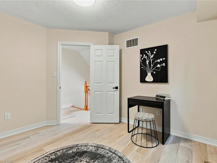 123 Skinner Road, Hamilton, ON, L8B 0R4 - 23