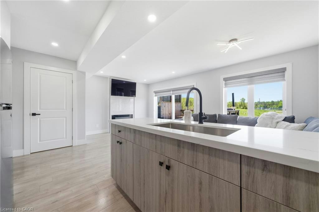 20 Brittany Lane, Quinte West, ON, K0K 2C0 - 7