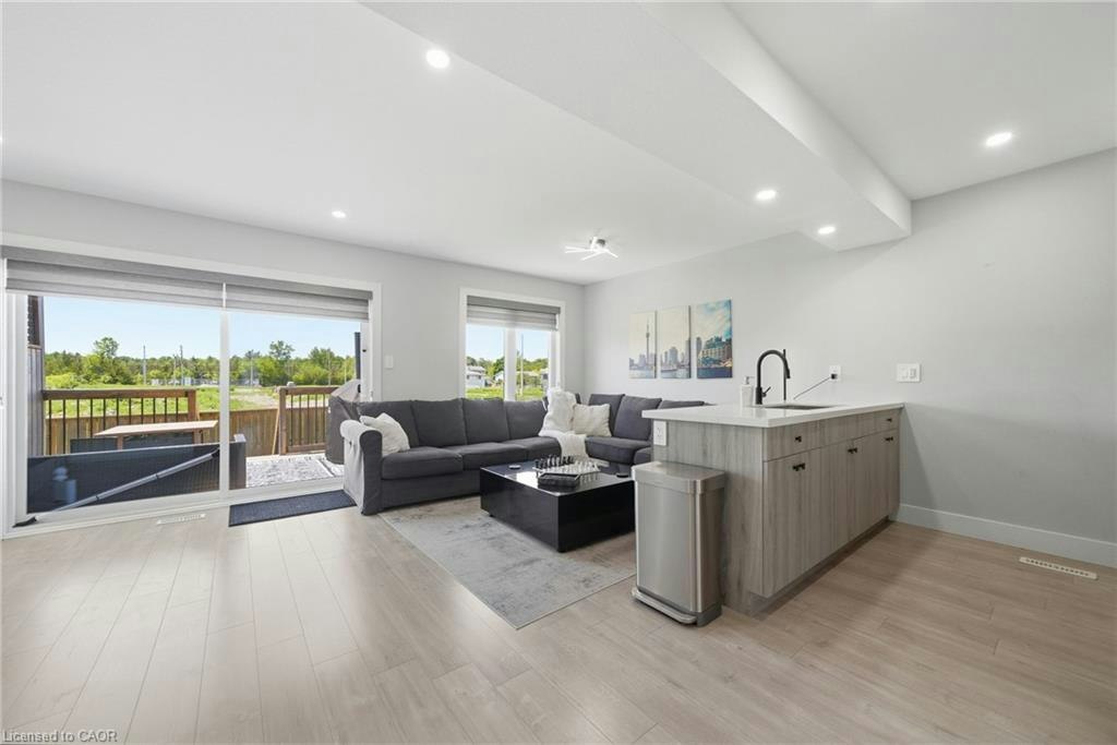 20 Brittany Lane, Quinte West, ON, K0K 2C0 - 4