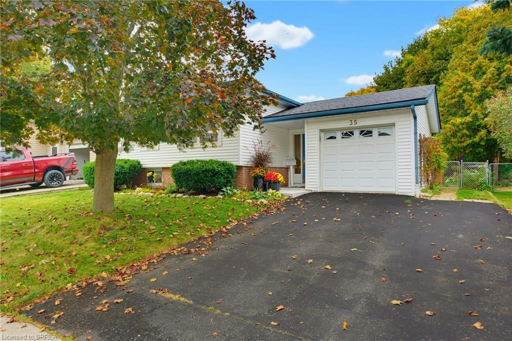 35 Scott Road, Cambridge, ON, N3C 2X5