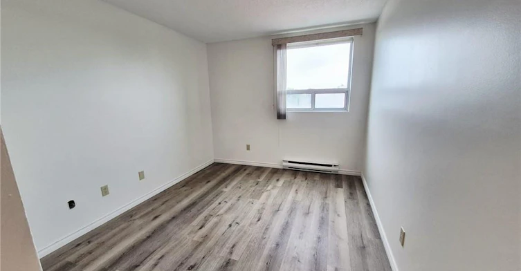 503-421 Fairview Drive, Brantford, ON, N3R 7M3 - 23