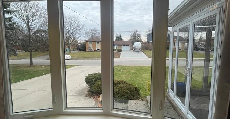 23 Woodsview Avenue, Grimsby, ON, L3M 3S7 - 4