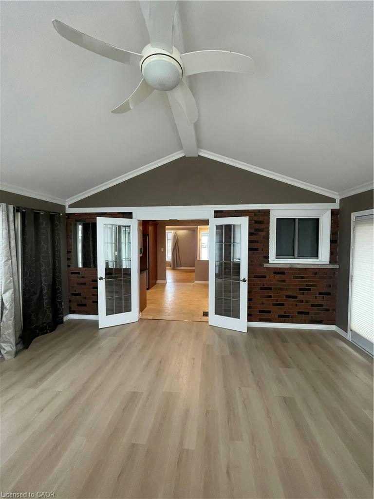 23 Woodsview Avenue, Grimsby, ON, L3M 3S7 - 9