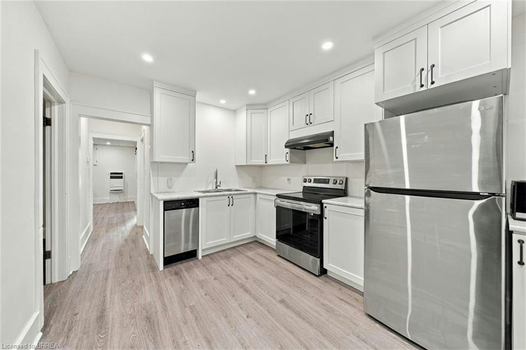 46 Grand River Street N, Brant, ON, N3L 2M2 - 9
