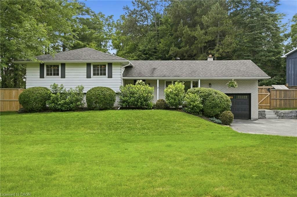 2 Jameson Drive, Hamilton, ON, L9H 5A2