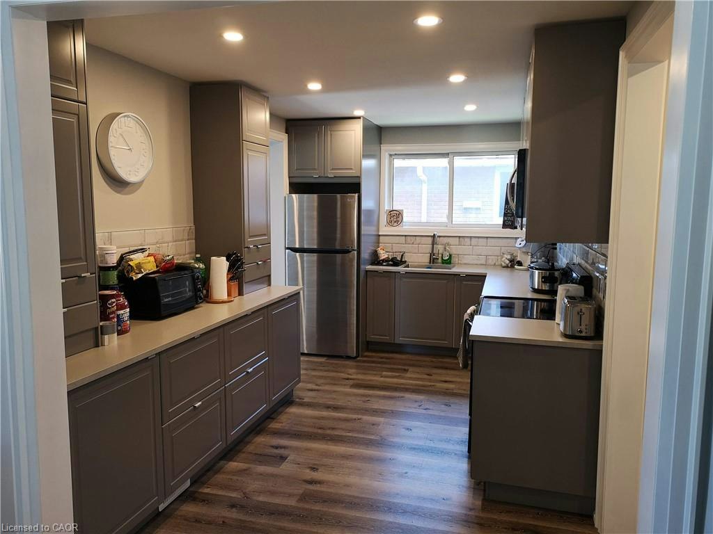 Main-258 Carson Drive, Hamilton, ON, L8T 2X7 - 5