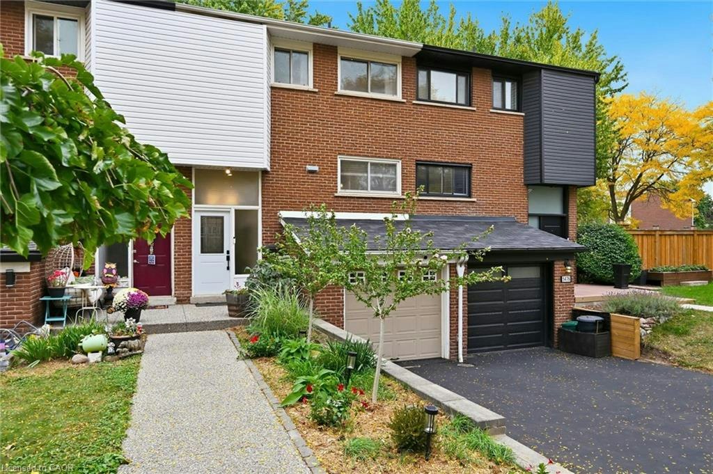 5474 Schueller Crescent, Burlington, ON, L7L 3T2