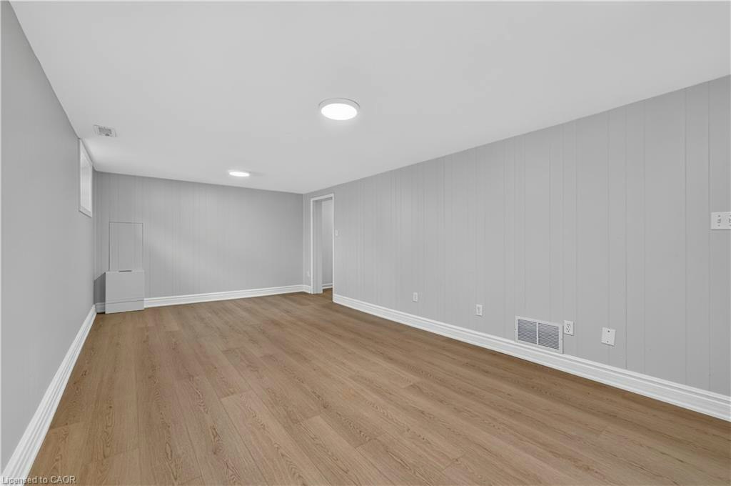 16 Nottingham Avenue, Hamilton, ON, L8T 3N5 - 28