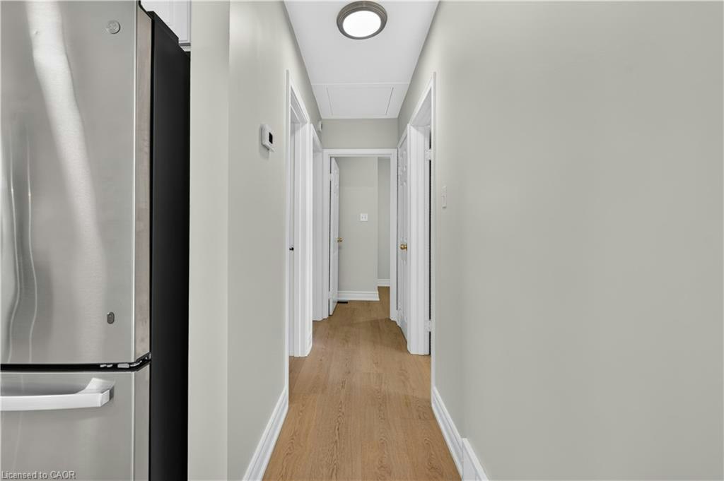 16 Nottingham Avenue, Hamilton, ON, L8T 3N5 - 14