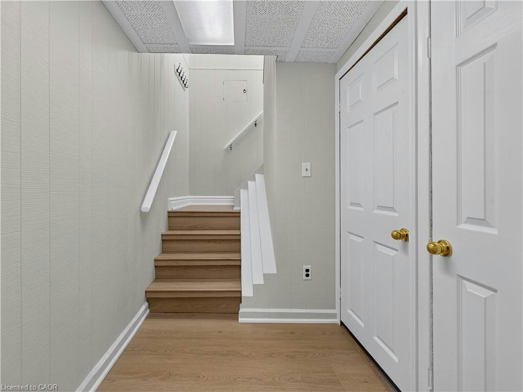 16 Nottingham Avenue, Hamilton, ON, L8T 3N5 - 25