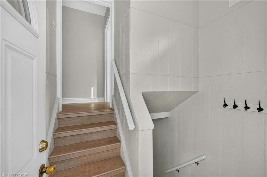 16 Nottingham Avenue, Hamilton, ON, L8T 3N5 - 24