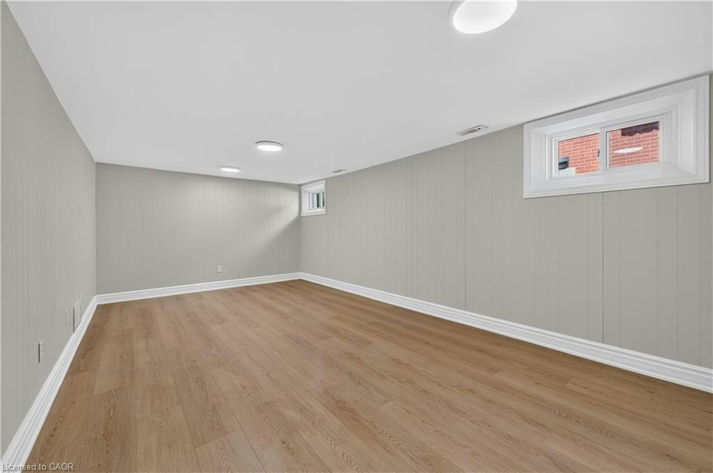 16 Nottingham Avenue, Hamilton, ON, L8T 3N5 - 26