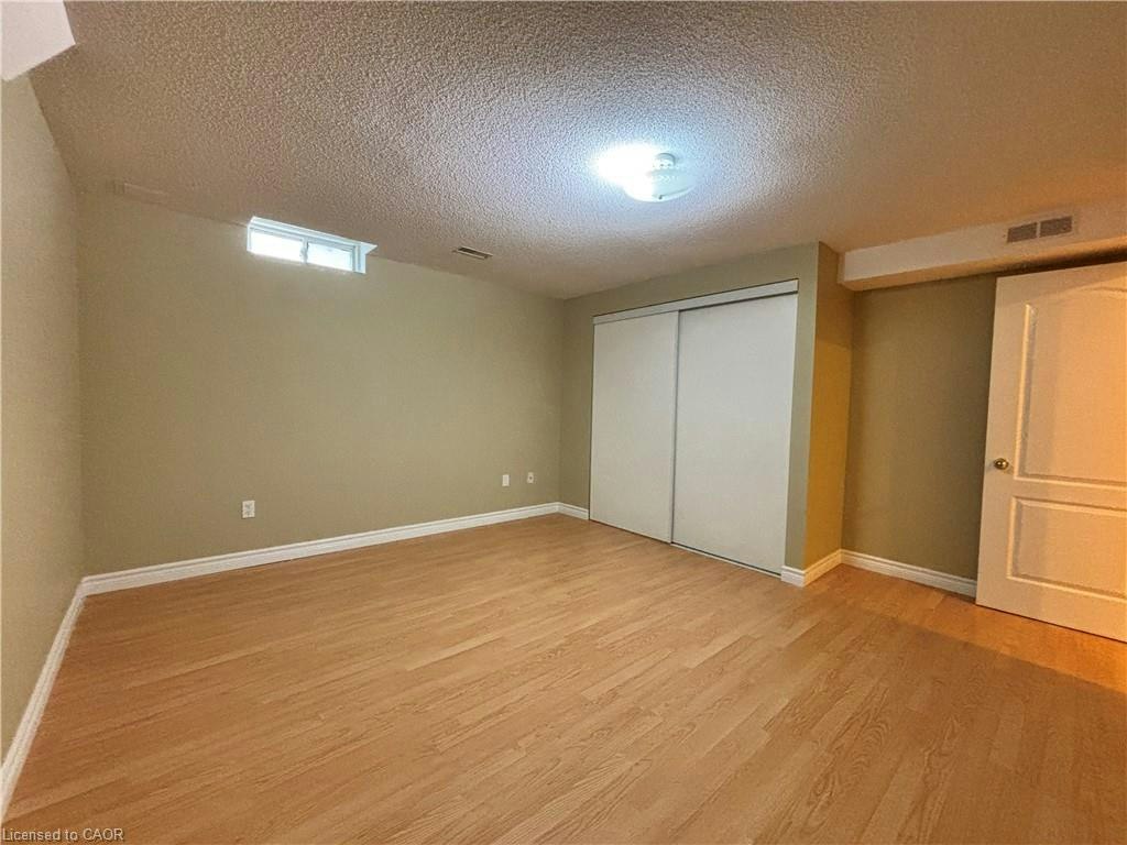 8 Yorkwood Trail, Brampton, ON, L6R 3J3 - 21