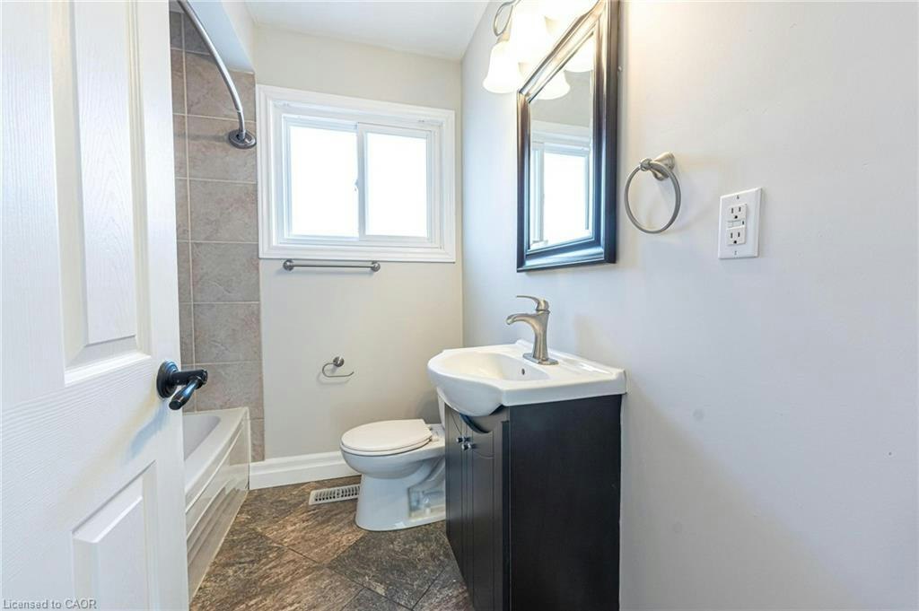 1-60 Burfield Avenue, Hamilton, ON, L8T 2J9 - 16