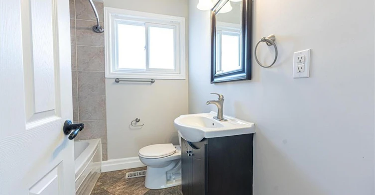 1-60 Burfield Avenue, Hamilton, ON, L8T 2J9 - 16