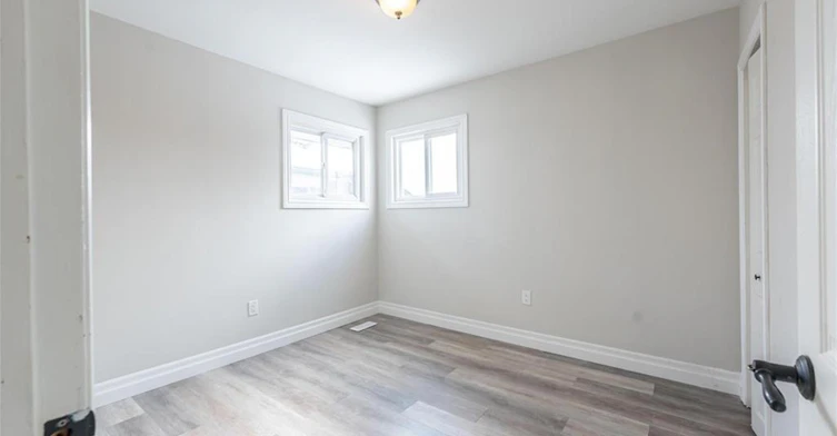 1-60 Burfield Avenue, Hamilton, ON, L8T 2J9 - 14