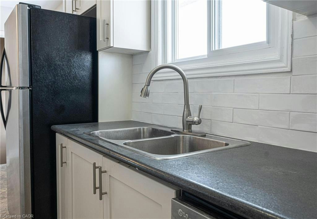 1-60 Burfield Avenue, Hamilton, ON, L8T 2J9 - 7