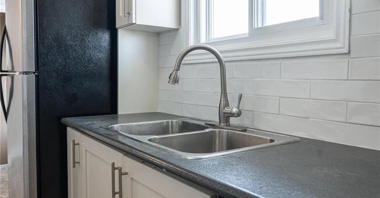 1-60 Burfield Avenue, Hamilton, ON, L8T 2J9 - 7
