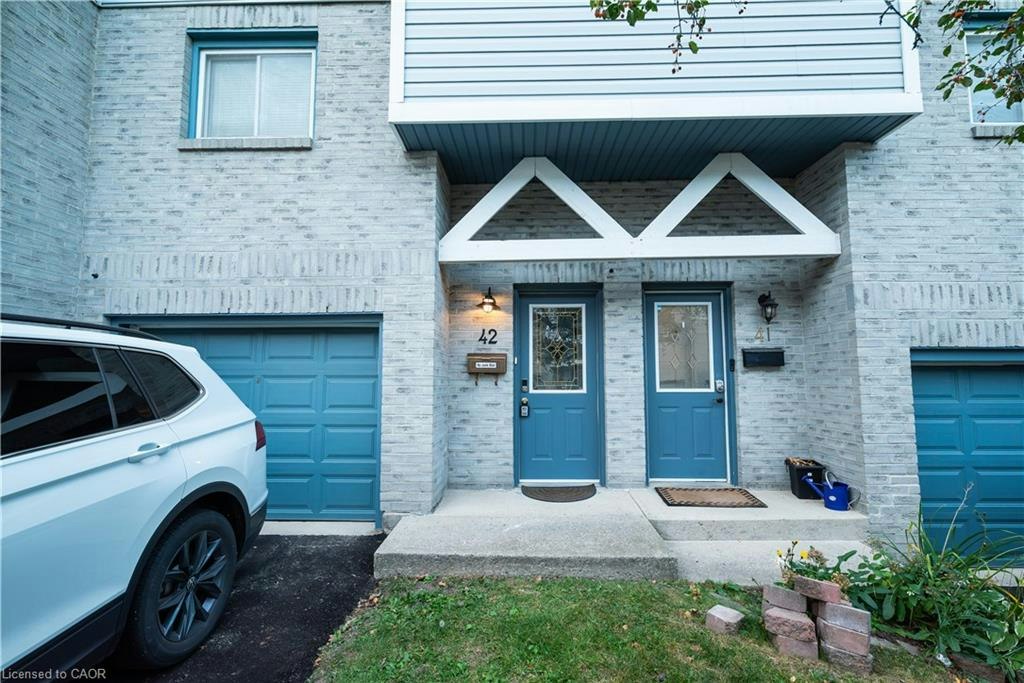 42-589 Beechwood Drive, Waterloo, ON, N2T 2K9