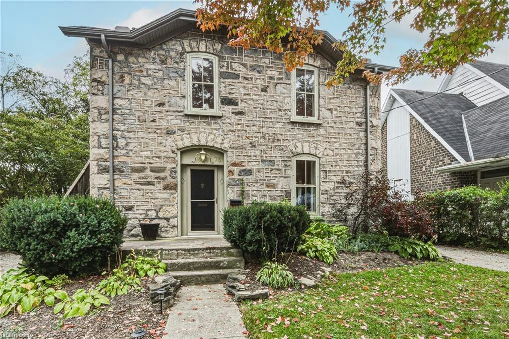 75 Pollock Avenue, Cambridge, ON, N1R 2B4