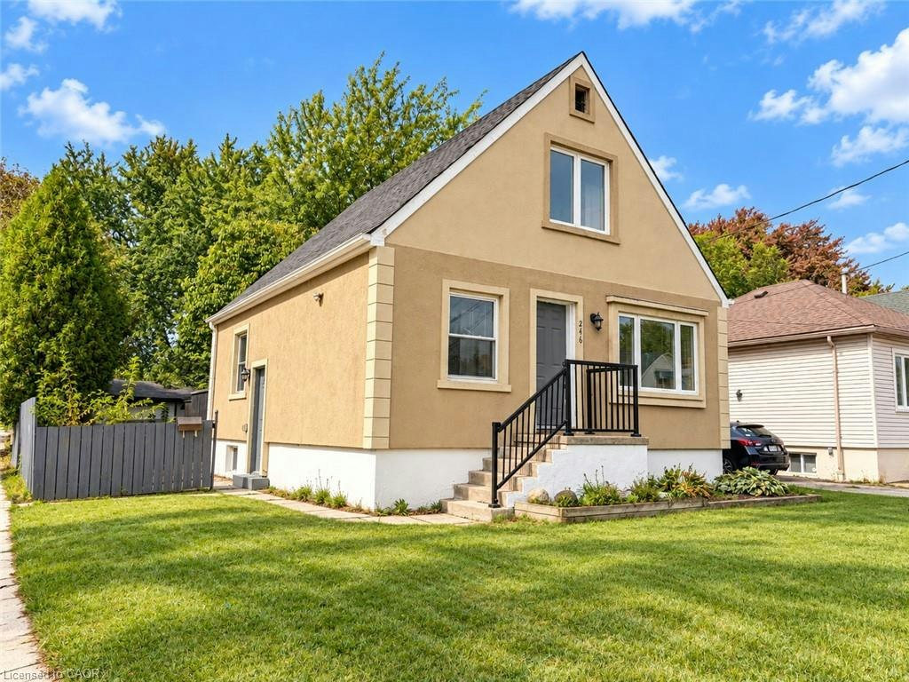 246 East 27th Street, Hamilton, ON, L8V 3G4 - 2
