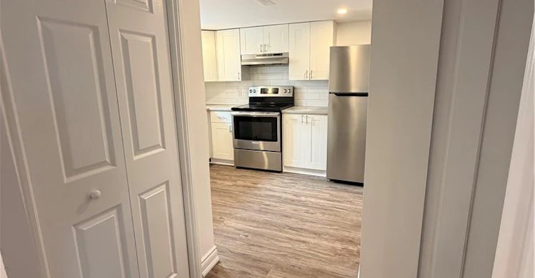 246 East 27th Street, Hamilton, ON, L8V 3G4 - 5