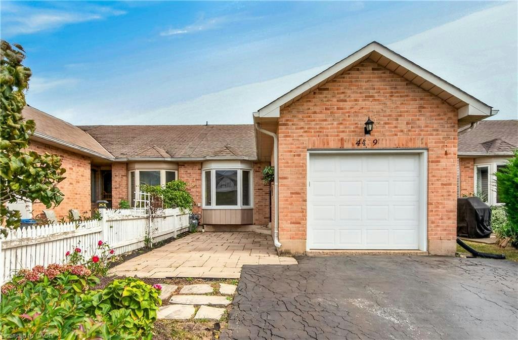 4459 Christopher Court, Lincoln, ON, L3J 0E1