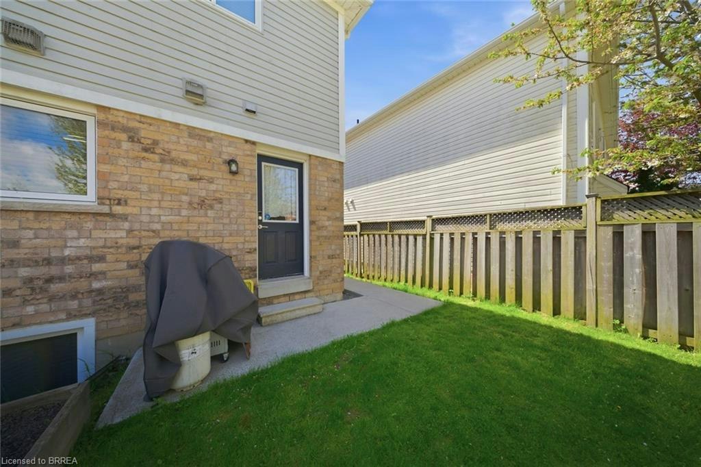 Upper-20 Webb Avenue, Brantford, ON, N3T 6S5 - 26