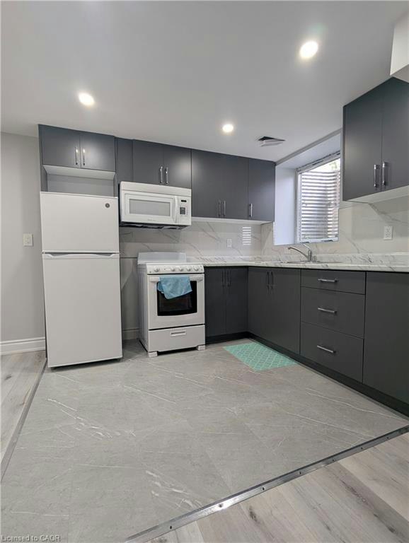 2-117 Markwood Drive, Kitchener, ON, N2M 2H3 - 7