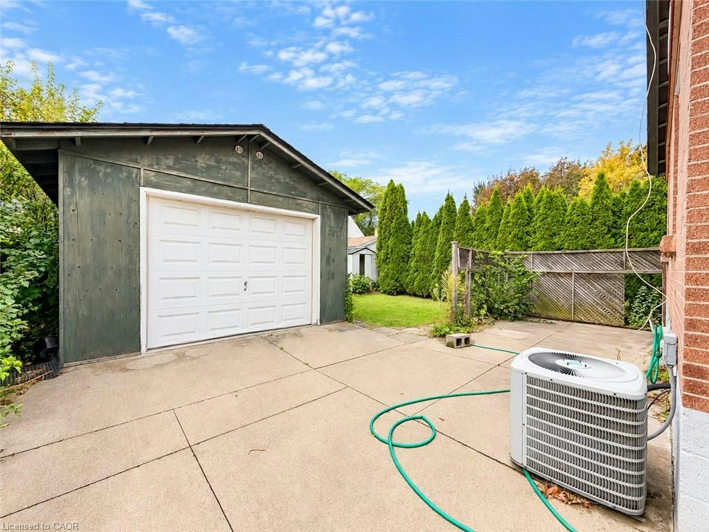 374 East 15th Street, Hamilton, ON, L9A 4G7 - 10