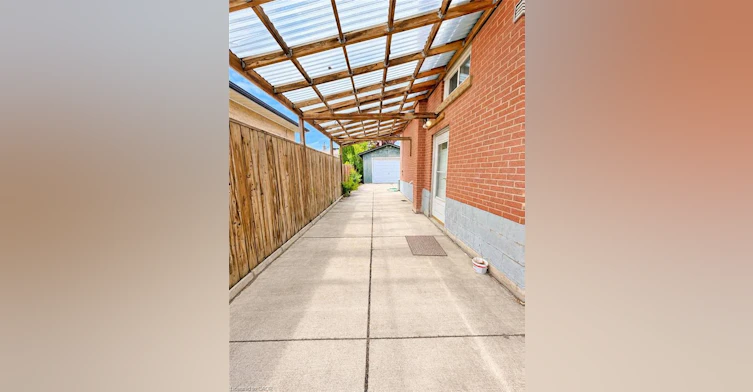 374 East 15th Street, Hamilton, ON, L9A 4G7 - 11