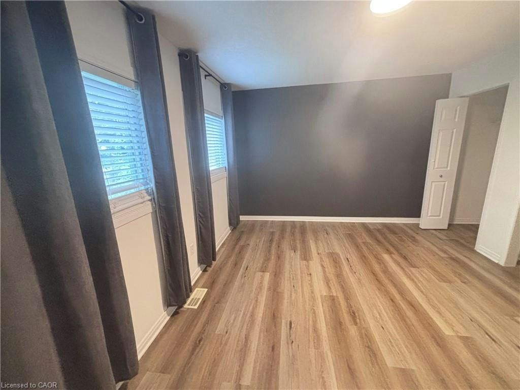 B24-211 Veronica Drive, Kitchener, ON, N2A 2R9 - 9