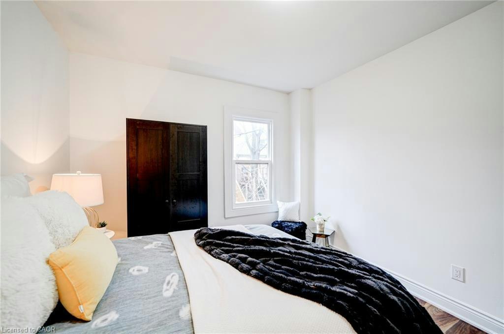 9 Gibson Avenue, Hamilton, ON, L8L 6J4 - 20