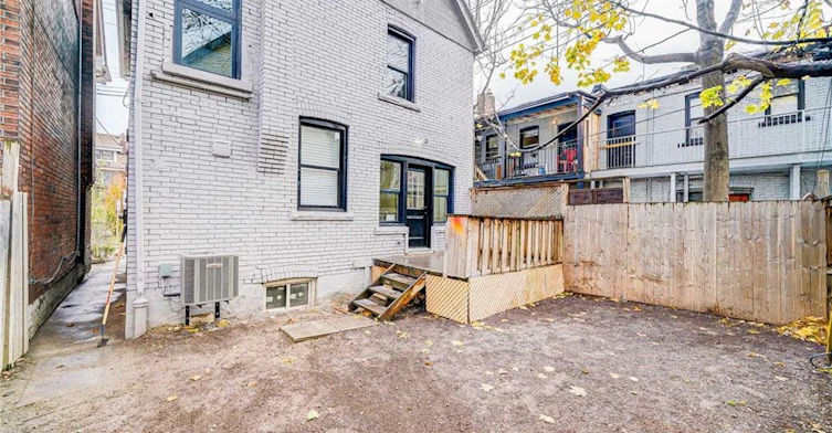 9 Gibson Avenue, Hamilton, ON, L8L 6J4 - 27