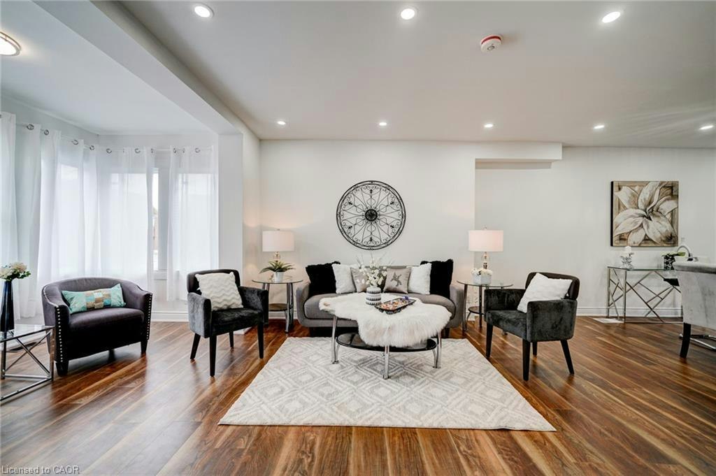 9 Gibson Avenue, Hamilton, ON, L8L 6J4 - 5