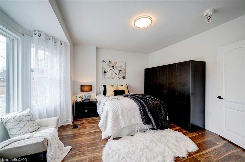 9 Gibson Avenue, Hamilton, ON, L8L 6J4 - 16