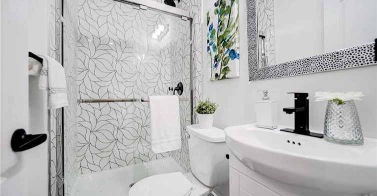9 Gibson Avenue, Hamilton, ON, L8L 6J4 - 18