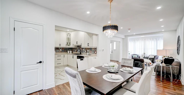 9 Gibson Avenue, Hamilton, ON, L8L 6J4 - 11
